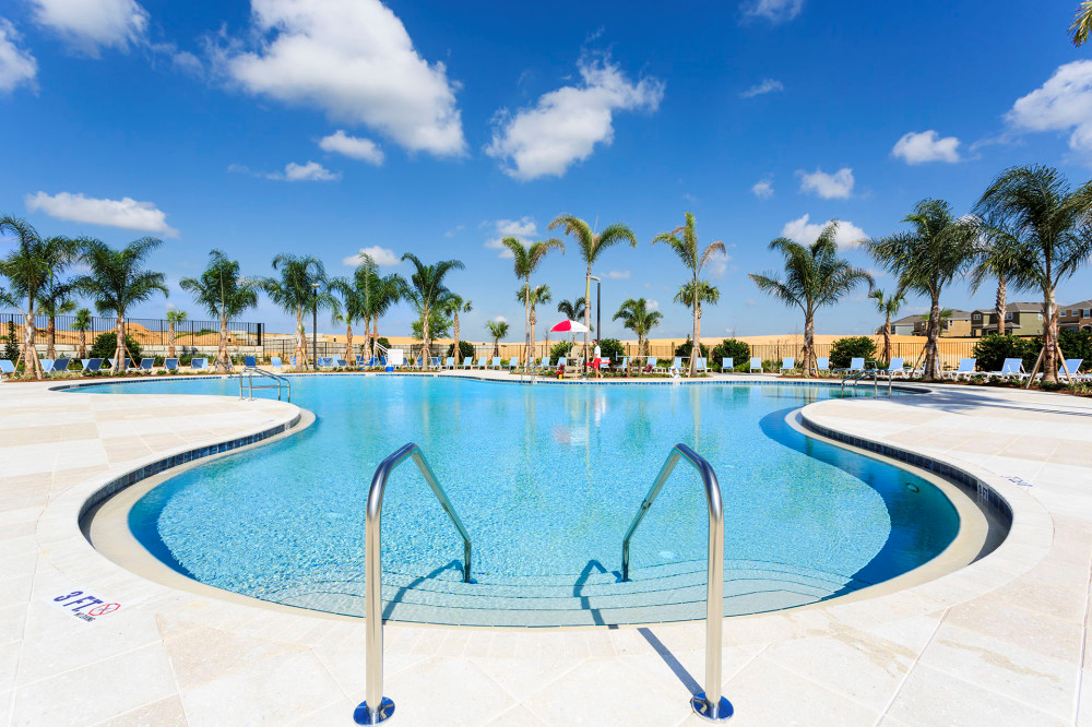 Swimming Pool at Encore Club at Reunion, Orlando